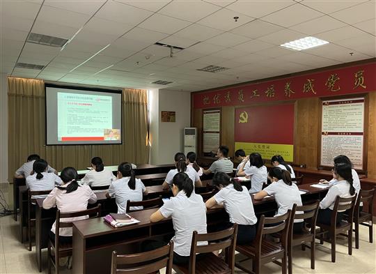 云博集团有限公司
组织参加疫情常态化下建筑企业经营管理风险管控培训